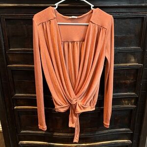 Free People Intimately Small Turnt Thong Bodysuit Ginger Spice Small
NWOT A0017